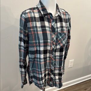 Arizona Jean Company Small Boyfriend Fit Plaid Button Down Shirt